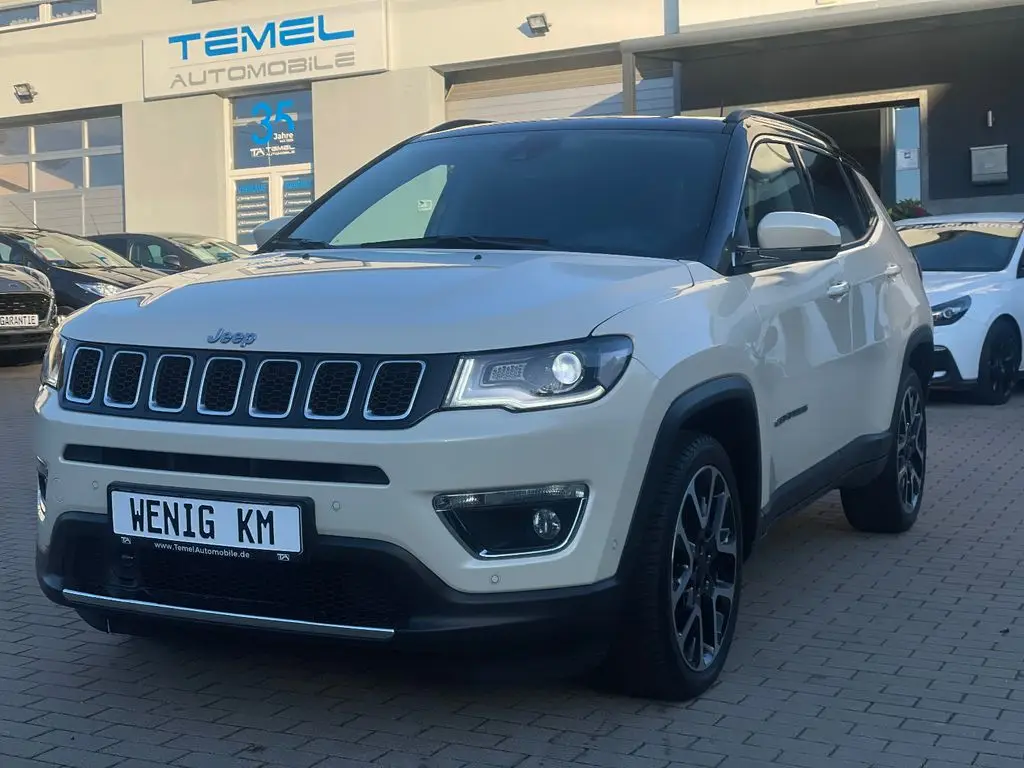 Photo 1 : Jeep Compass 2021 Petrol