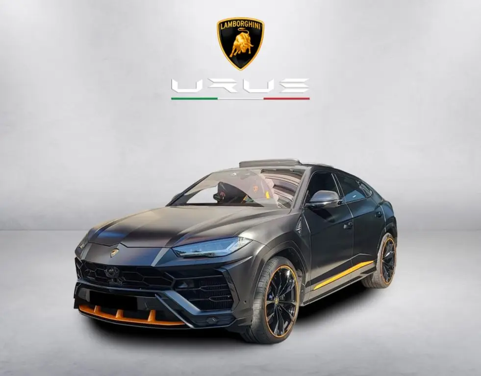 Photo 1 : Lamborghini Urus 2022 Petrol