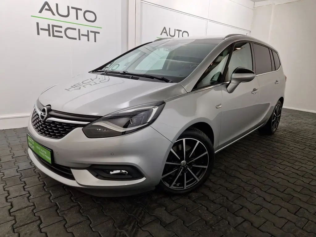 Photo 1 : Opel Zafira 2016 Essence