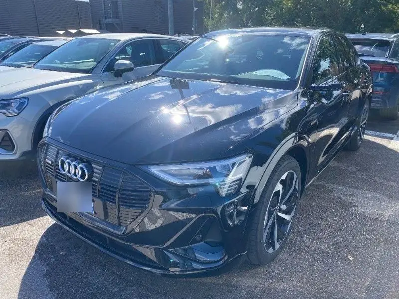 Photo 1 : Audi E-tron 2021 Non renseigné