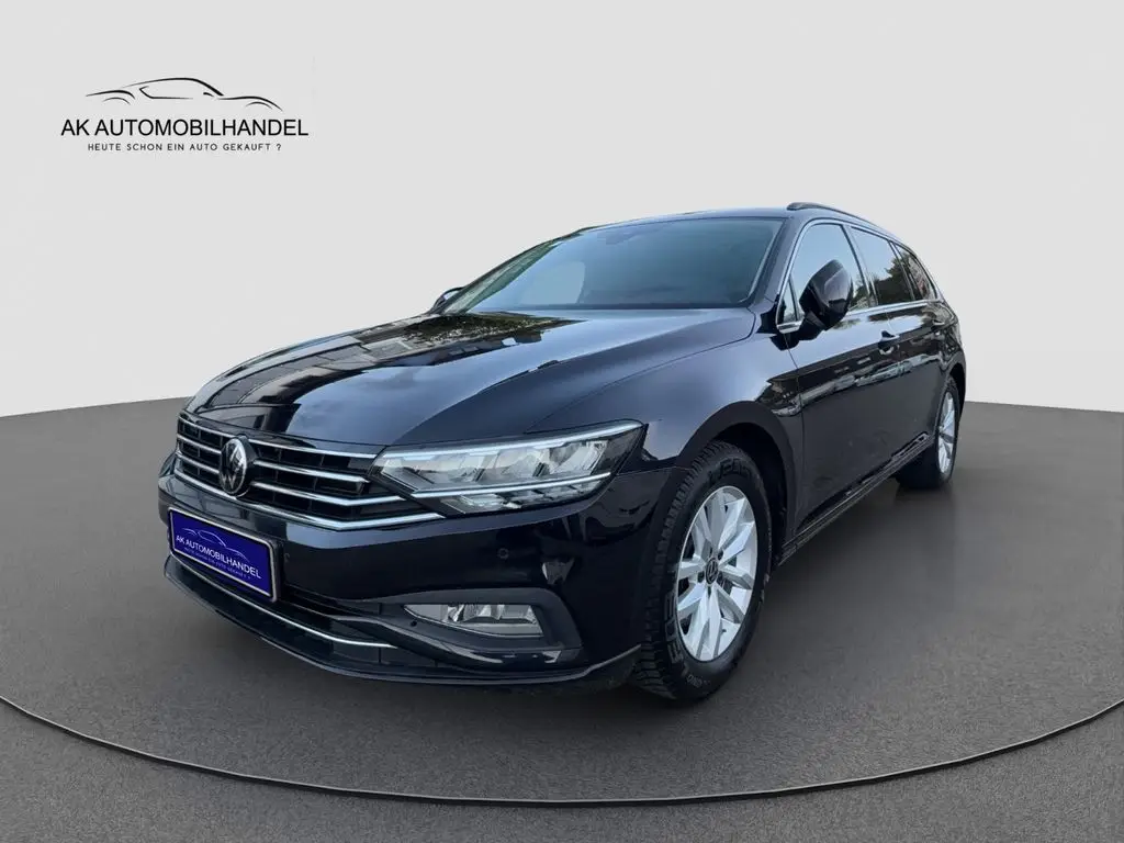 Photo 1 : Volkswagen Passat 2020 Diesel