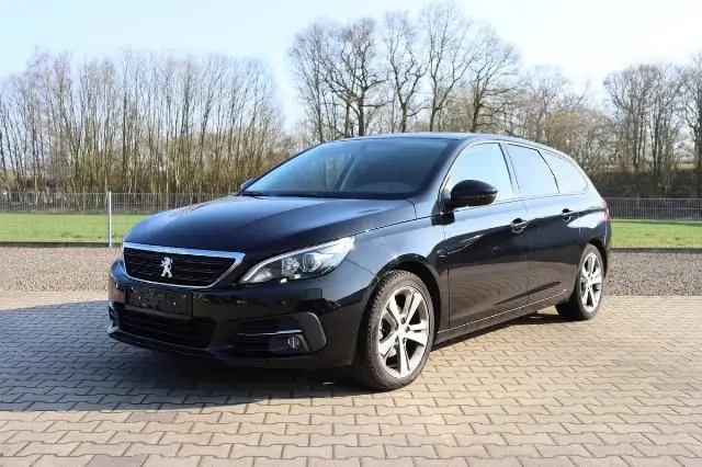 Photo 1 : Peugeot 308 2018 Essence