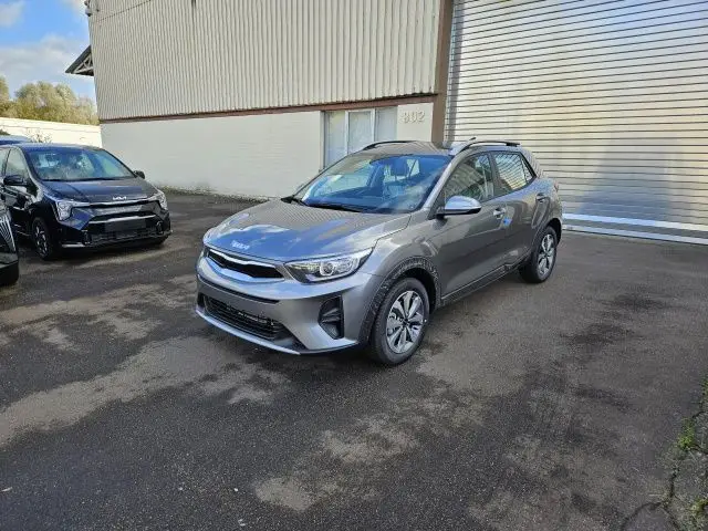 Photo 1 : Kia Stonic 2024 Petrol