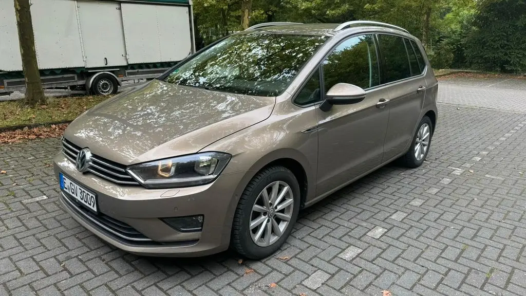 Photo 1 : Volkswagen Golf 2015 Petrol