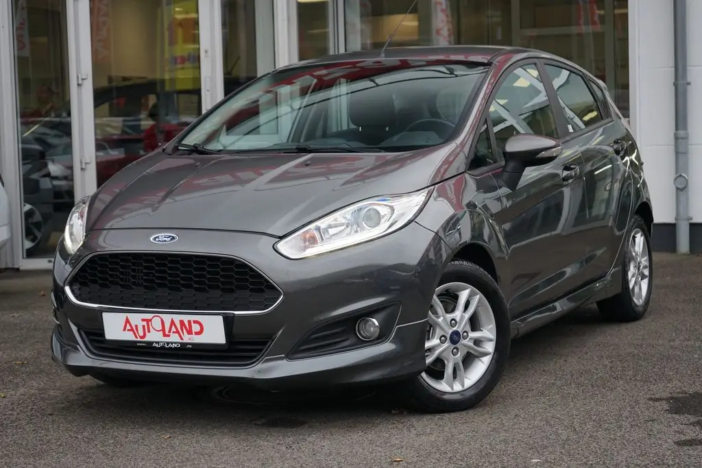 Photo 1 : Ford Fiesta 2017 Petrol