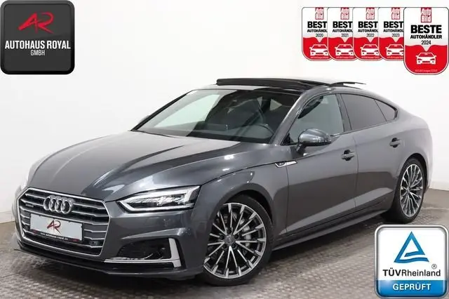 Photo 1 : Audi A5 2018 Diesel