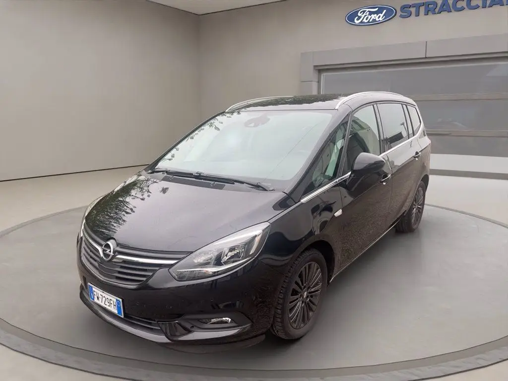 Photo 1 : Opel Zafira 2019 Diesel