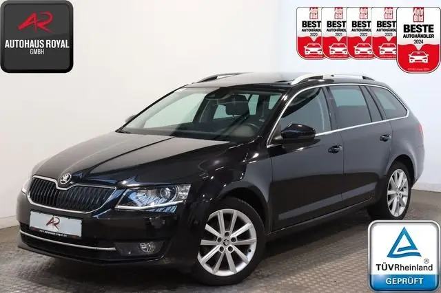 Photo 1 : Skoda Octavia 2015 Petrol