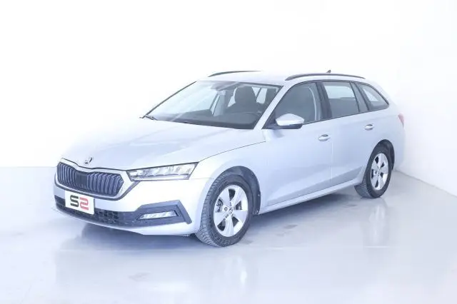 Photo 1 : Skoda Octavia 2021 Autres