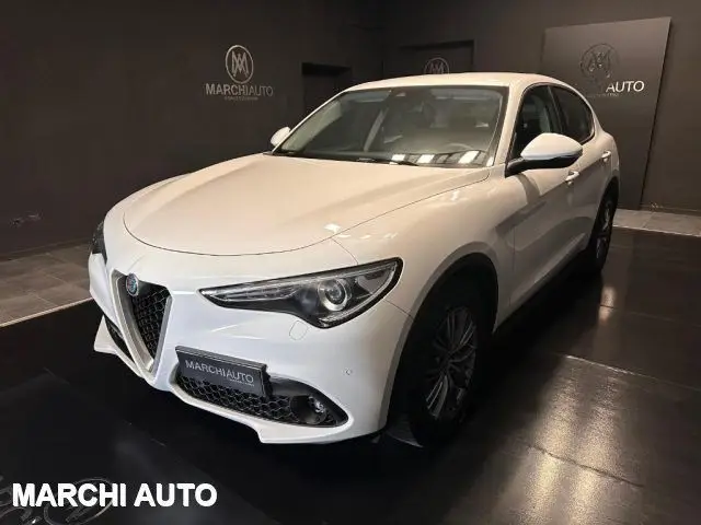 Photo 1 : Alfa Romeo Stelvio 2021 Diesel