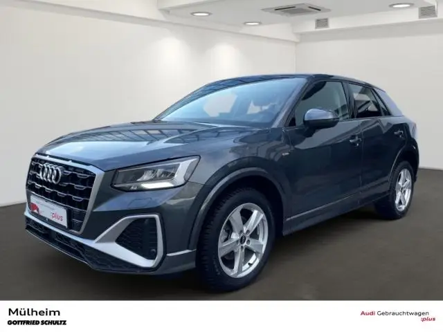 Photo 1 : Audi Q2 2021 Petrol