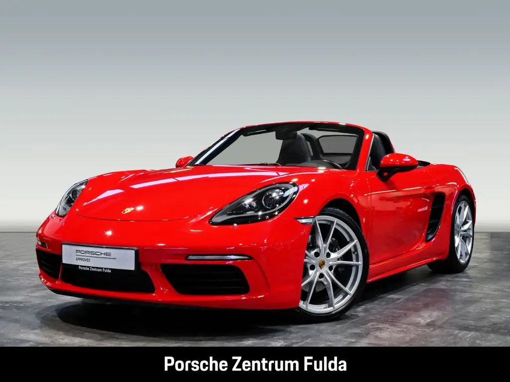 Photo 1 : Porsche Boxster 2016 Essence