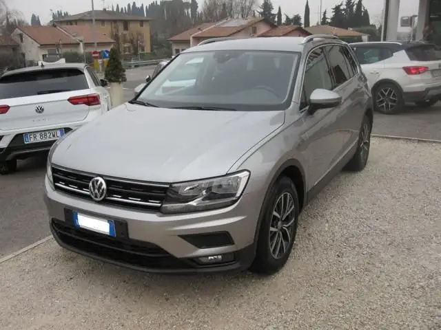 Photo 1 : Volkswagen Tiguan 2018 Diesel