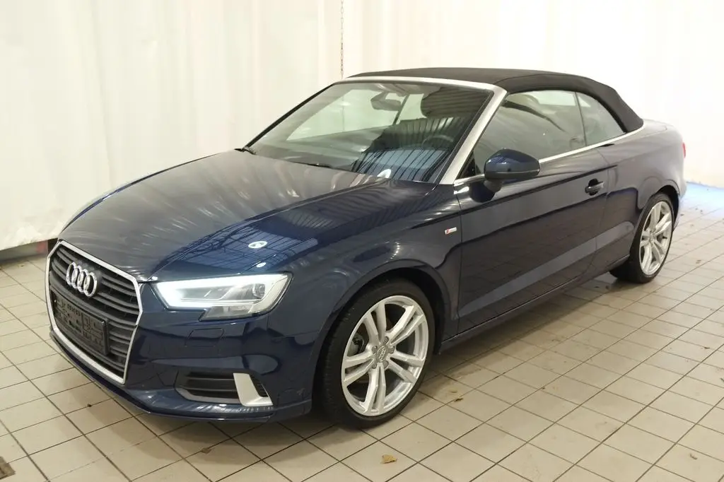 Photo 1 : Audi A3 2017 Petrol