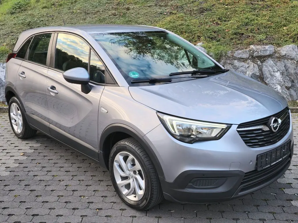 Photo 1 : Opel Crossland 2020 Essence