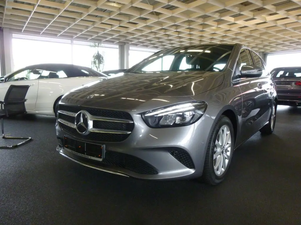 Photo 1 : Mercedes-benz Classe B 2019 Petrol