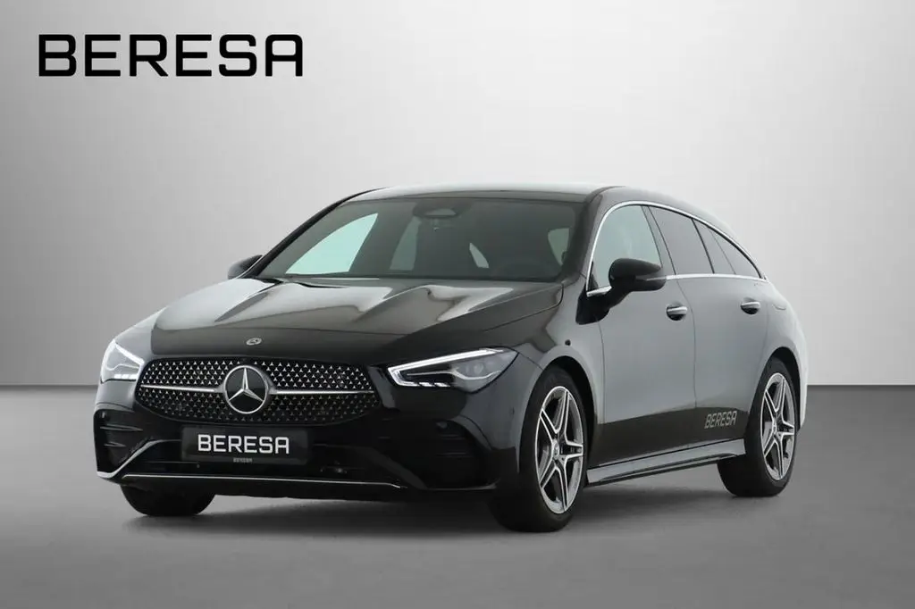 Photo 1 : Mercedes-benz Classe Cla 2024 Petrol