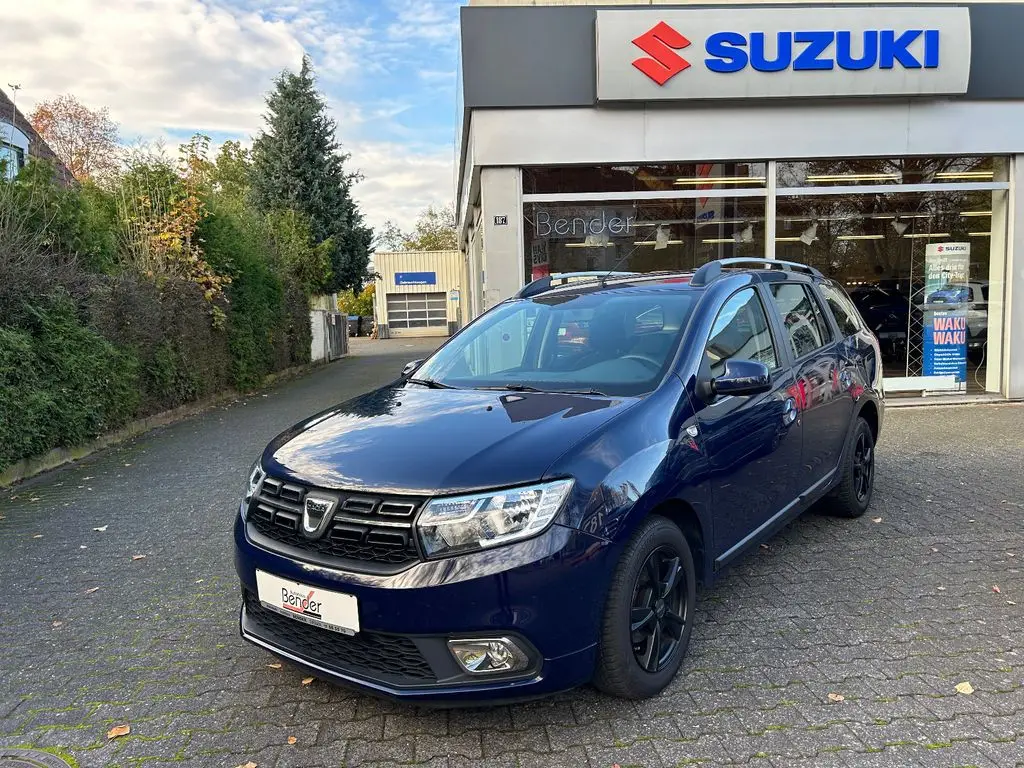 Photo 1 : Dacia Logan 2017 Petrol