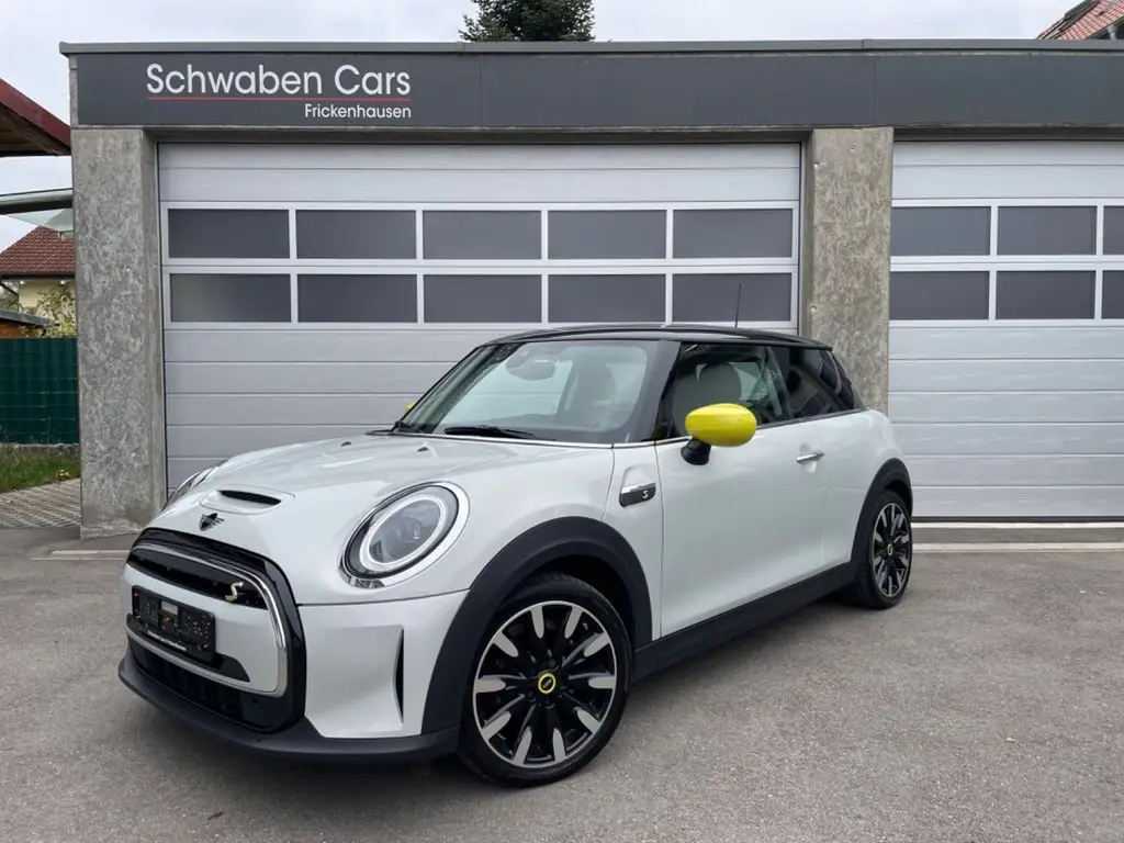 Photo 1 : Mini Cooper 2021 Non renseigné