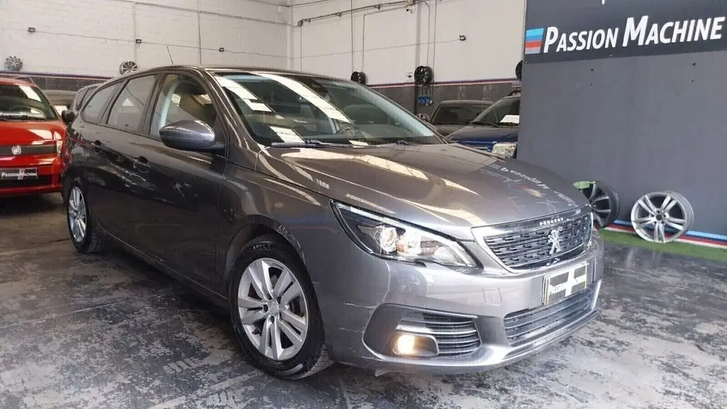 Photo 1 : Peugeot 308 2019 Diesel