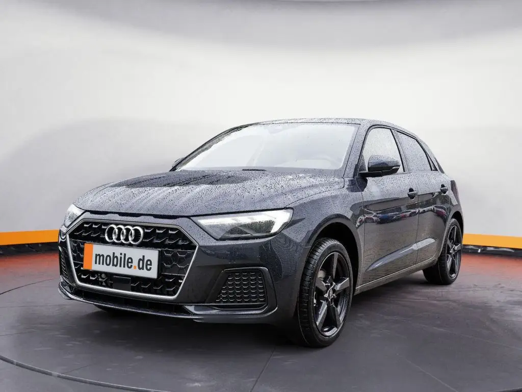 Photo 1 : Audi A1 2024 Essence