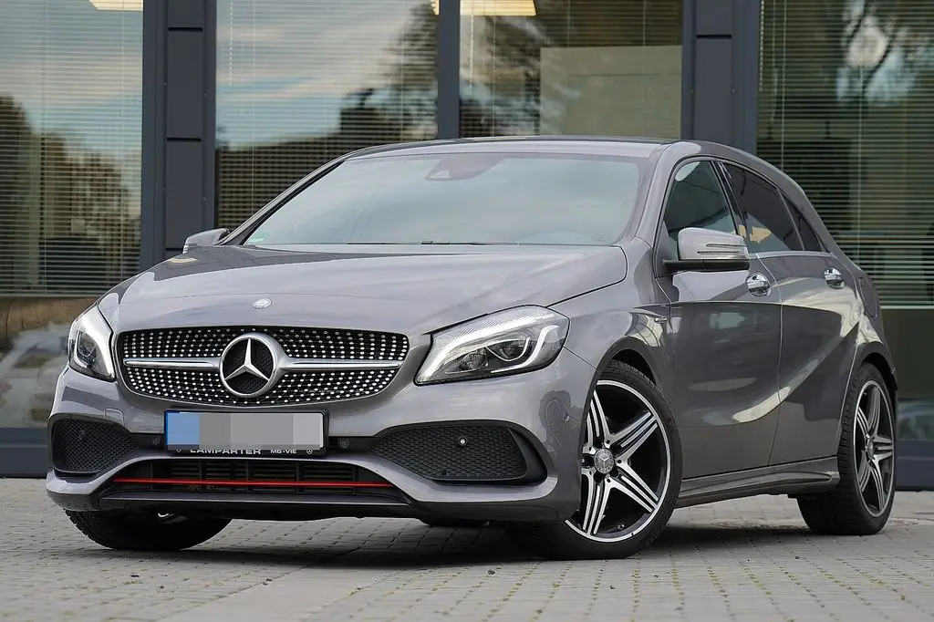 Photo 1 : Mercedes-benz Classe A 2015 Petrol