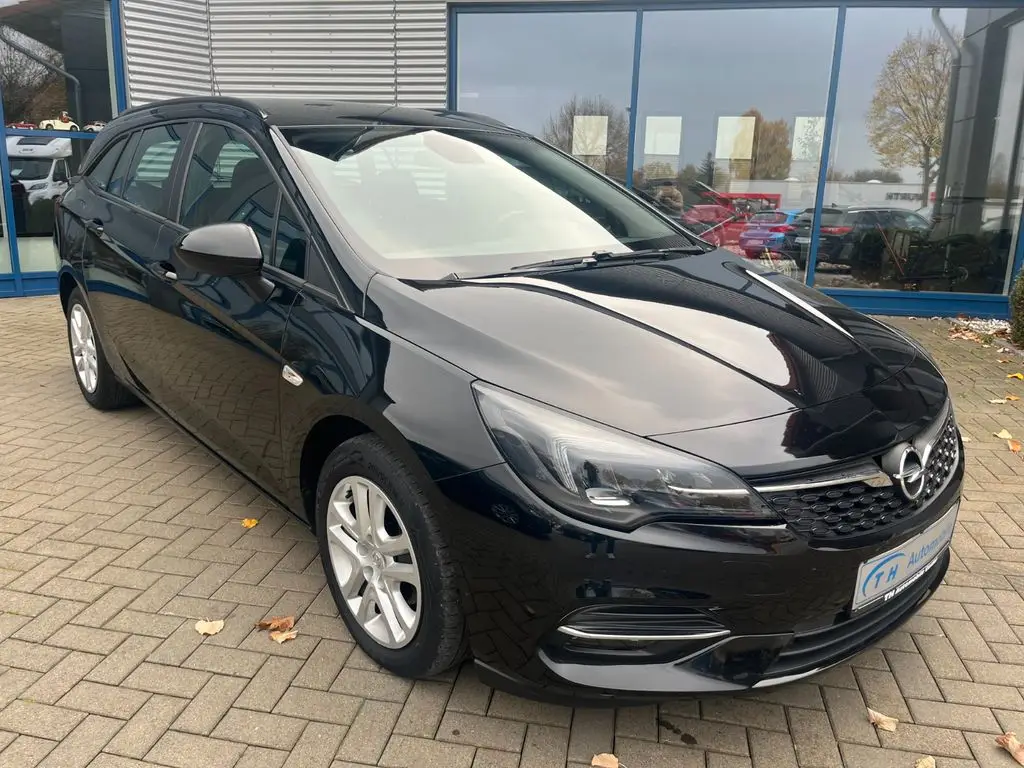 Photo 1 : Opel Astra 2021 Diesel