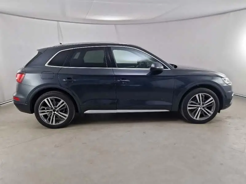 Photo 1 : Audi Q5 2019 Diesel