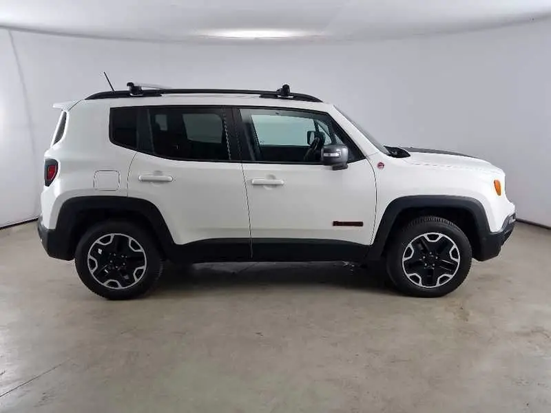 Photo 1 : Jeep Renegade 2016 Diesel