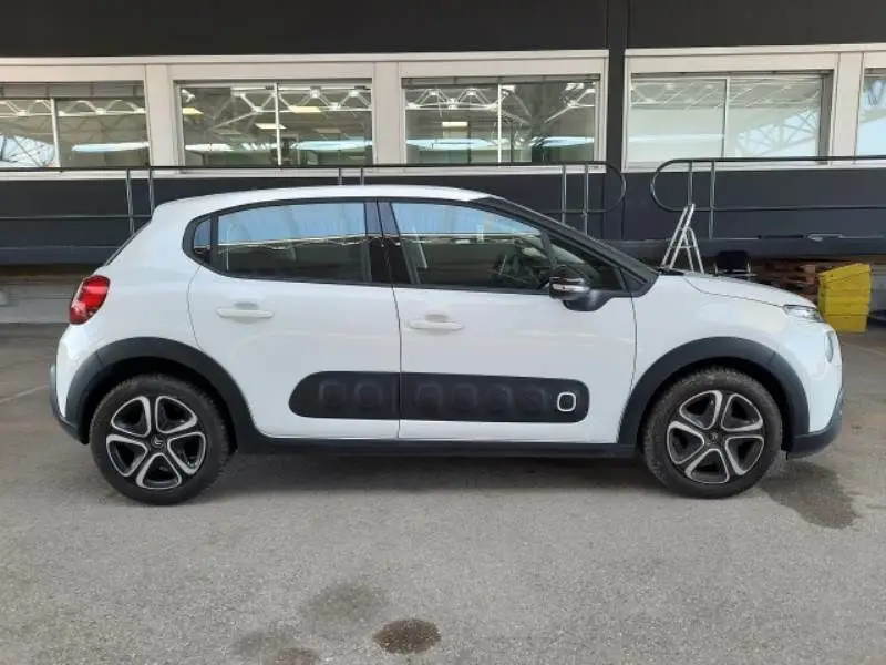 Photo 1 : Citroen C3 2017 Diesel