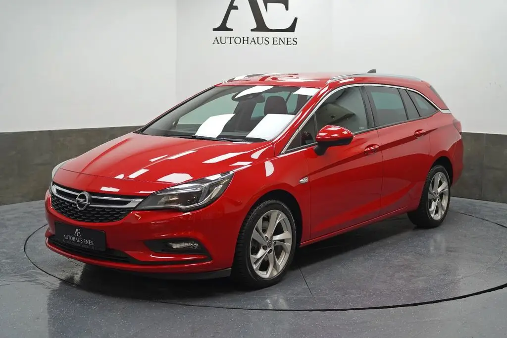 Photo 1 : Opel Astra 2016 Diesel