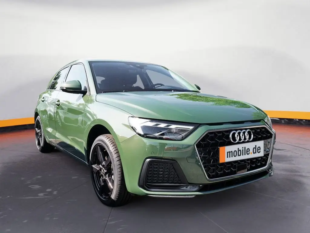 Photo 1 : Audi A1 2024 Essence