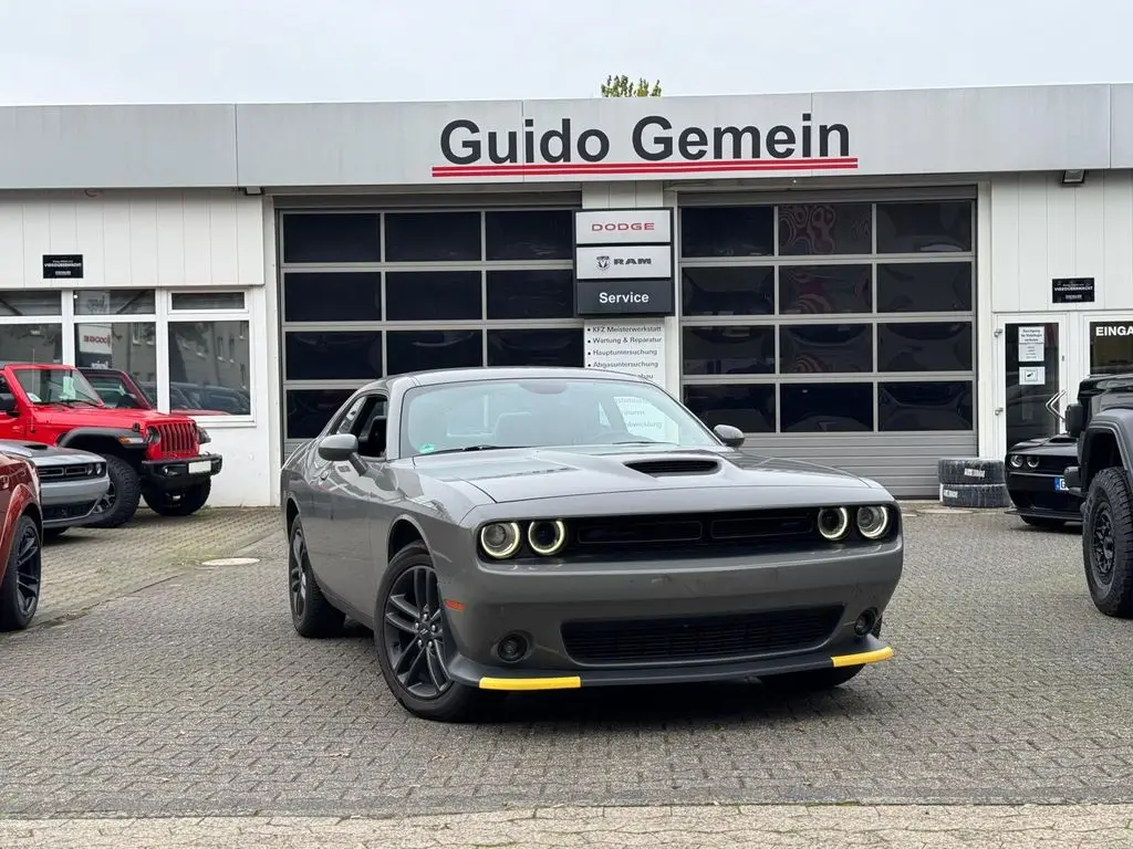 Photo 1 : Dodge Challenger 2019 Petrol