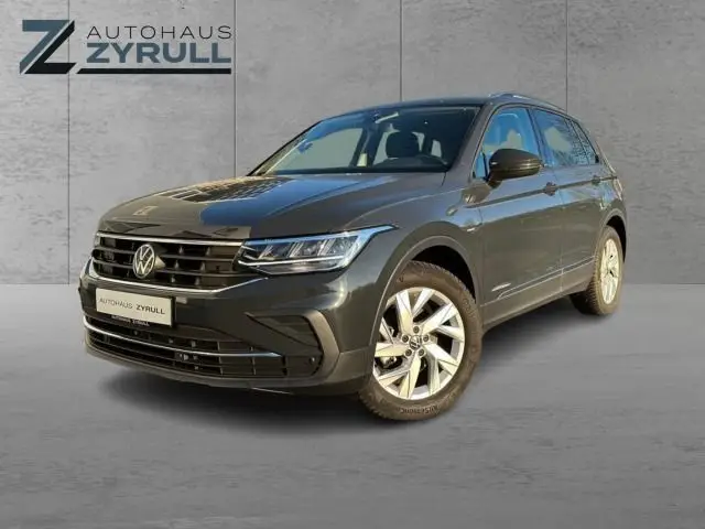 Photo 1 : Volkswagen Tiguan 2024 Petrol