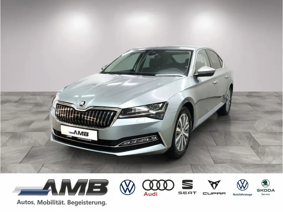 Photo 1 : Skoda Superb 2021 Hybride