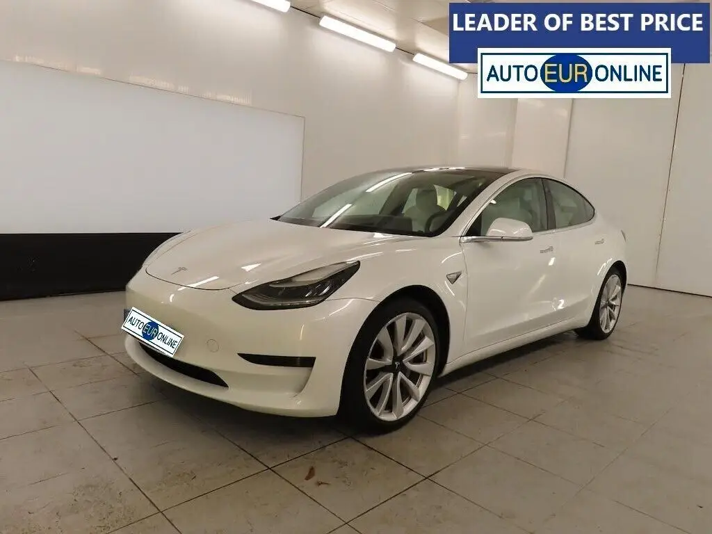 Photo 1 : Tesla Model 3 2020 Non renseigné