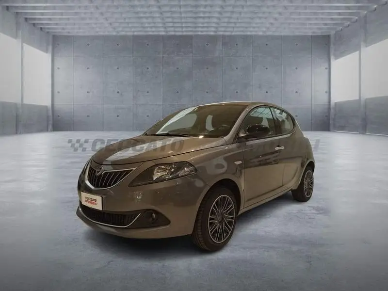 Photo 1 : Lancia Ypsilon 2022 Hybrid