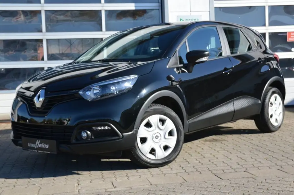 Photo 1 : Renault Captur 2017 Petrol