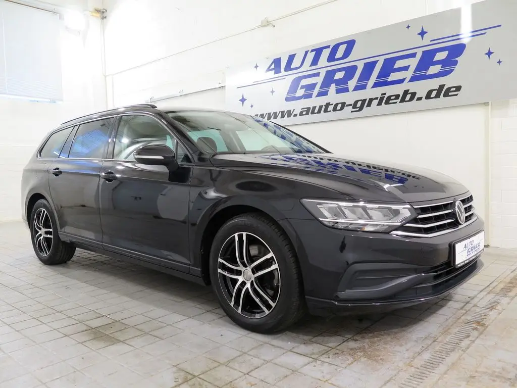 Photo 1 : Volkswagen Passat 2021 Diesel