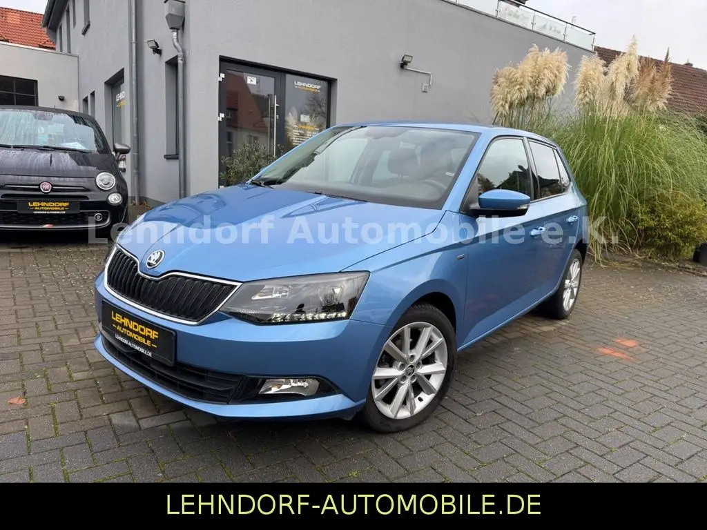 Photo 1 : Skoda Fabia 2018 Petrol