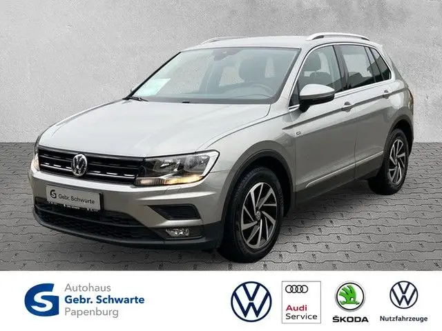 Photo 1 : Volkswagen Tiguan 2018 Diesel