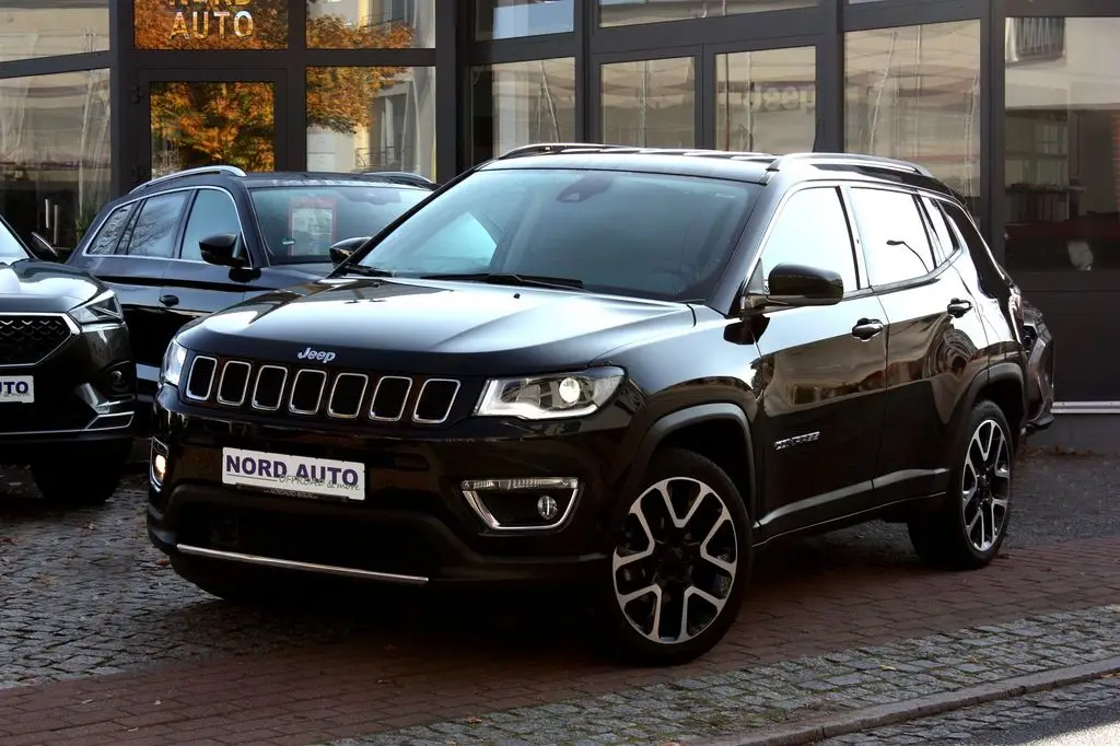 Photo 1 : Jeep Compass 2021 Petrol