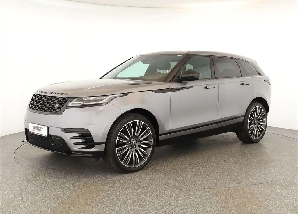 Photo 1 : Land Rover Range Rover Velar 2023 Petrol