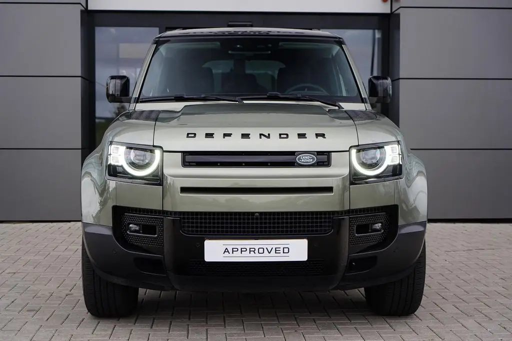 Photo 1 : Land Rover Defender 2020 Petrol