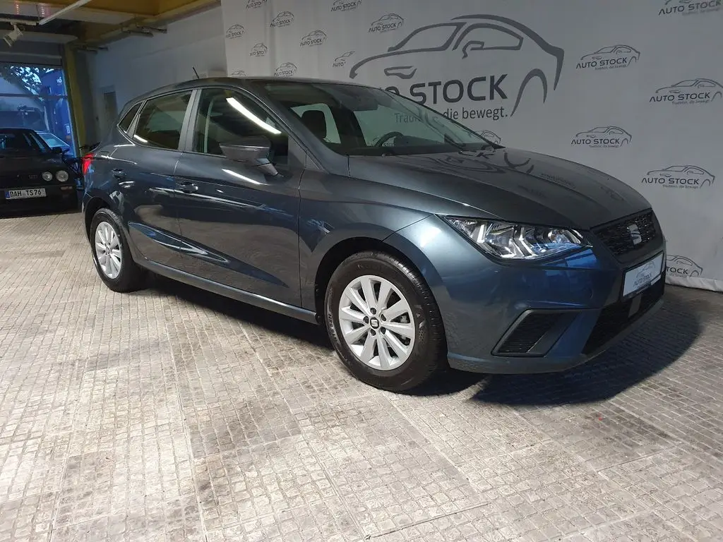 Photo 1 : Seat Ibiza 2021 Petrol