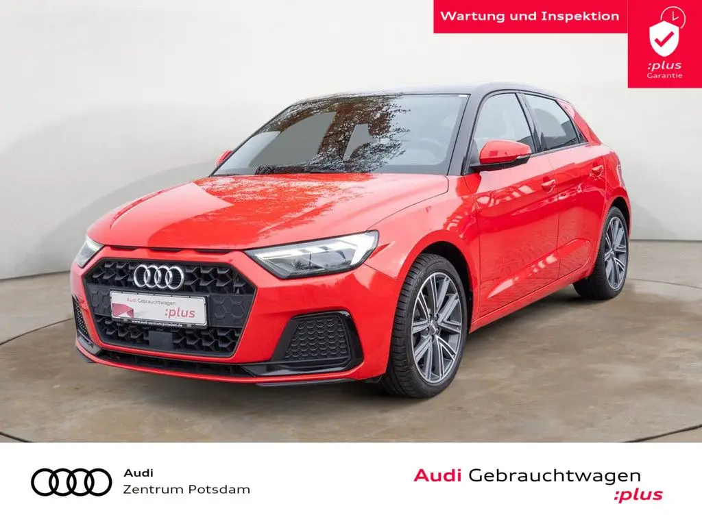 Photo 1 : Audi A1 2019 Essence