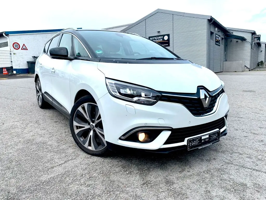 Photo 1 : Renault Scenic 2018 Diesel