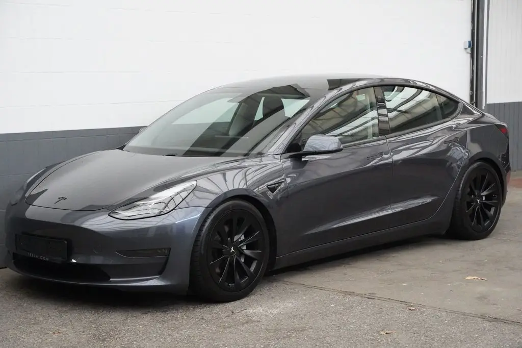 Photo 1 : Tesla Model 3 2021 Non renseigné