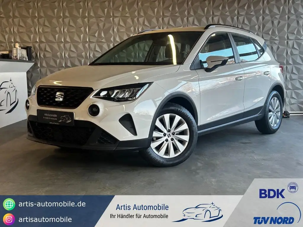 Photo 1 : Seat Arona 2022 Petrol