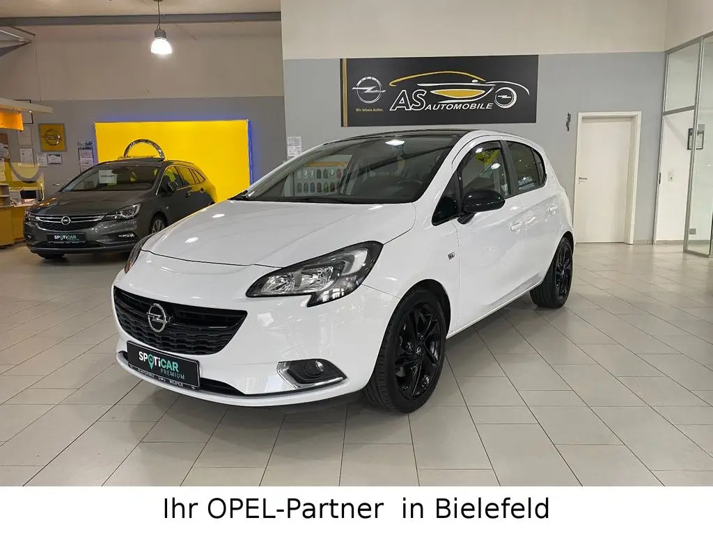 Photo 1 : Opel Corsa 2015 Essence